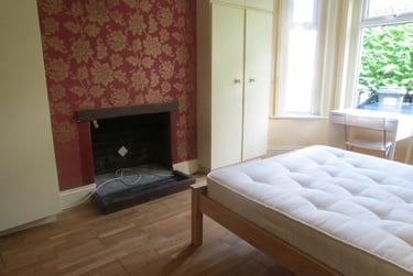 8 bed house, Charminster, Springbourne, Bournemouth, BH88SS - Image 3