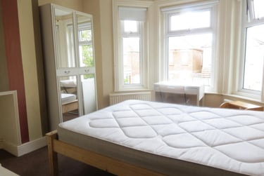 8 bed house, Charminster, Springbourne, Bournemouth, BH88SS - Image 8