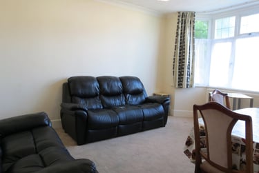 5 bed house, 8 Maxwell Road, Charminster, Bournemouth, BH91DQ - Image 2