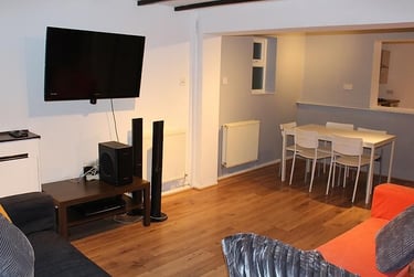 6 bed house, 14 Brassey Road, Moordown, Bournemouth, BH91PT - Image 2