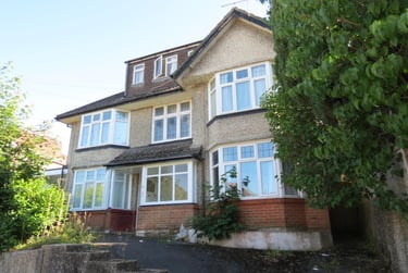 5 bed house, Maxwell Road, Charminster, Bournemouth, BH91DQ - Image 1