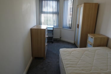 5 bed house, Winton, Bournemouth, BH92JW - Image 9