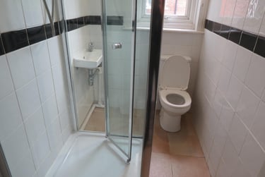 5 bed house, Charminster, Springbourne, Bournemouth, BH88TT - Image 13