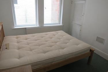 6 bed house, Winton, Bournemouth, BH92NJ - Image 5