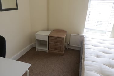 6 bed house, Winton, Bournemouth, BH92NJ - Image 10