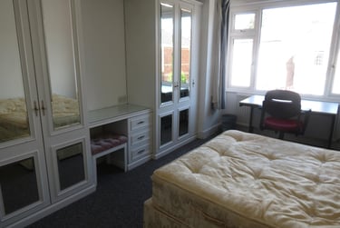 4 bed house, Winton, Bournemouth, BH92PN - Image 6