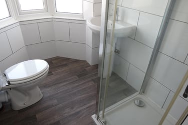 4 bed house, Winton, Bournemouth, BH92PN - Image 8