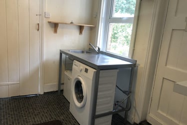 3 bed house, Winton, Moordown, Bournemouth, BH91PG - Image 3