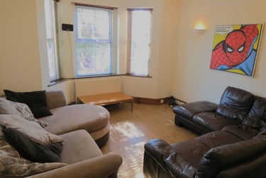 6 bed house, Ensbury Park, Bournemouth, BH104HH - Image 3