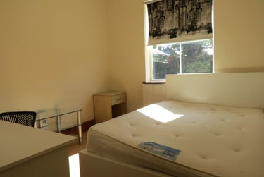 6 bed house, Ensbury Park, Bournemouth, BH104HH - Image 12