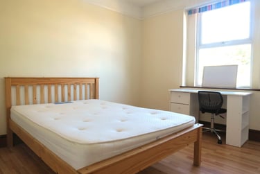 6 bed house, Ensbury Park, Bournemouth, BH104HH - Image 14