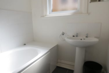 5 bed house, Winton, Charminster, Bournemouth, BH91BY - Image 10