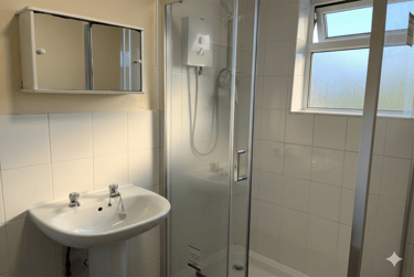 5 bed house, 41 Alton Road, Talbot village, Bournemouth, BH104AD - Image 10