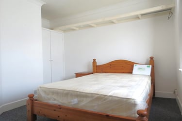 6 bed house, 2b Maple Road, Winton, Bournemouth, BH92PN - Image 6