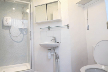 6 bed house, 2b Maple Road, Winton, Bournemouth, BH92PN - Image 10