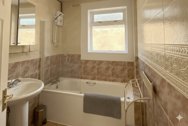 5 bed house, Winton, Charminster, Bournemouth, BH91HY - Image 10