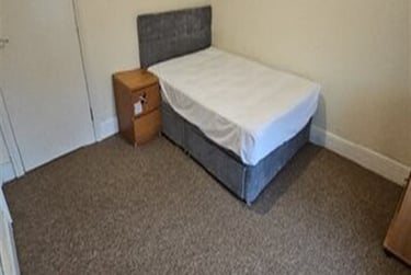 3 bed flat, Lansdowne, Springbourne, Bournemouth, BH88AX - Image 10