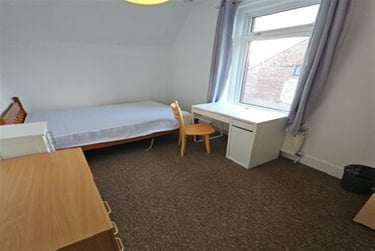 3 bed flat, Lansdowne, Springbourne, Bournemouth, BH88AX - Image 12