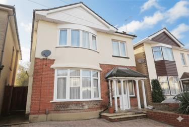 5 bed house, Winton, Bournemouth, BH92NA - Image 1