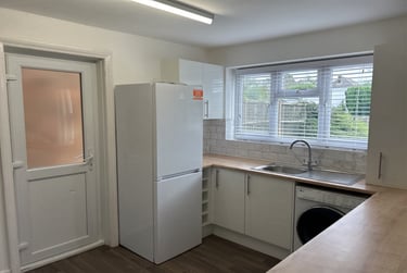 4 bed house, Winton, Charminster, Bournemouth, BH91AZ - Image 5