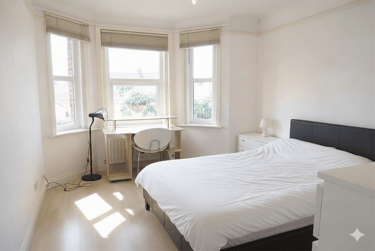 6 bed house, Ensbury Park, Talbot village, Bournemouth, BH104EQ - Image 7