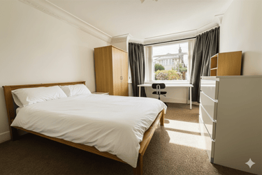 6 bed house, Ensbury Park, Bournemouth, BH104HE - Image 9