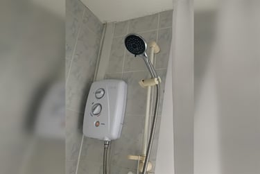 4 bed house, 14 Redhill Avenue, Ensbury Park, Bournemouth, BH92SN - Image 10