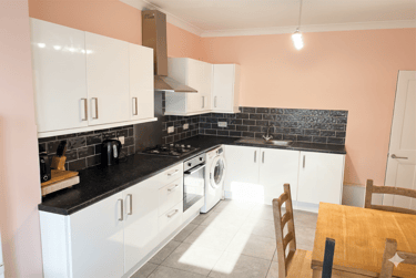 5 bed house, Winton, Moordown, Bournemouth, BH91ST - Image 2