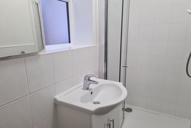 5 bed house, Winton, Charminster, Bournemouth, BH91JB - Image 10