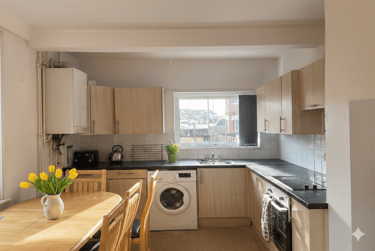 5 bed house, Winton, Bournemouth, BH92JW - Image 3