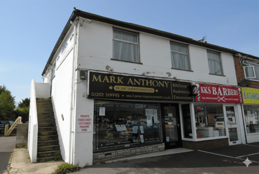 3 bed flat, Wallisdown, Talbot village, Poole, BH125BJ - Image 2