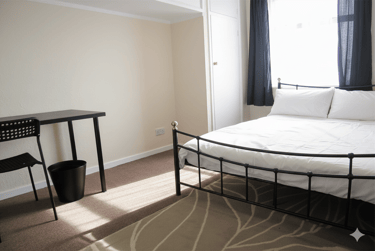 3 bed flat, Wallisdown, Talbot village, Poole, BH125BJ - Image 5