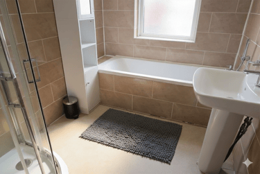 5 bed house, Charminster, Springbourne, Bournemouth, BH88TT - Image 11