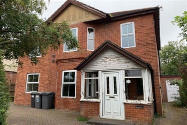 6 bed house, Ensbury Park, Bournemouth, BH104HH - Image 1