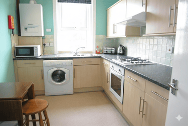 4 bed flat, Alington Road, Charminster, Bournemouth, BH37JX - Image 4