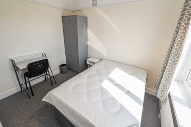 5 bed house, Winton, Charminster, Bournemouth, BH91ES - Image 8