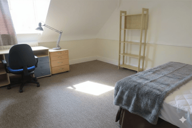 4 bed flat, Winton, Bournemouth, BH37JF - Image 5