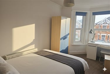 6 bed house, Winton, Bournemouth, BH92JN - Image 7