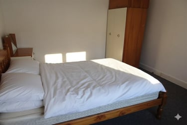 4 bed house, Winton, Bournemouth, BH92PN - Image 8