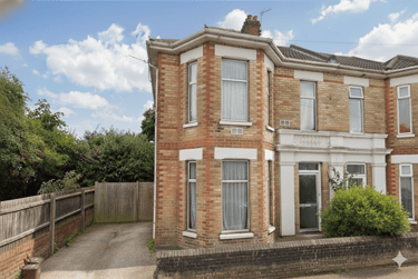 6 bed house, Charminster, Springbourne, Bournemouth, BH88NZ - Image 1