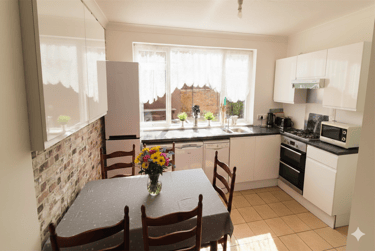 5 bed house, Charminster, Springbourne, Bournemouth, BH88QZ - Image 4