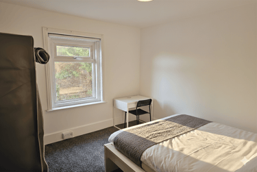 4 bed house, Winton, Charminster, Bournemouth, BH91BG - Image 5