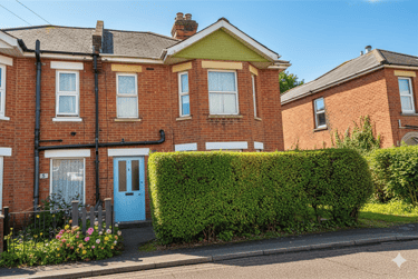 3 bed house, Winton, Moordown, Bournemouth, BH91PG - Image 2