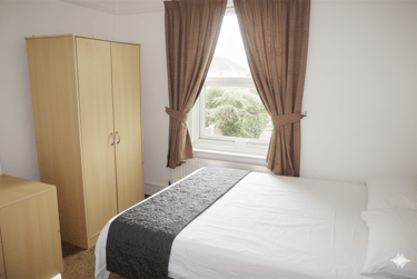 4 bed house, Winton, Ensbury Park, Bournemouth, BH92SE - Image 9