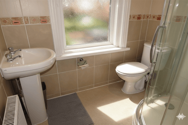 4 bed house, Winton, Ensbury Park, Bournemouth, BH92SE - Image 10