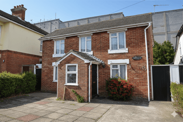 6 bed house, 14 Brassey Road, Moordown, Bournemouth, BH91PT - Image 1