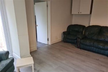 3 bed house, 113 Stewart Road, Charminster, Bournemouth, BH88PA - Image 3