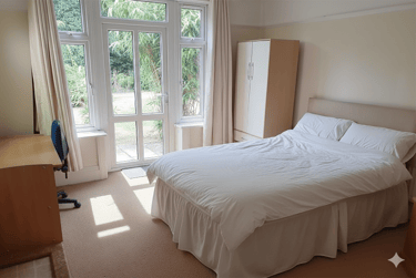 7 bed house, 99 Namu Road, Ensbury Park, Bournemouth, BH92RA - Image 6