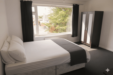 3 bed flat, 281b Wallisdown Road, Talbot village, Poole, BH125BT - Image 5