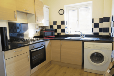 4 bed house, Charminster, Springbourne, Bournemouth, BH88SL - Image 3